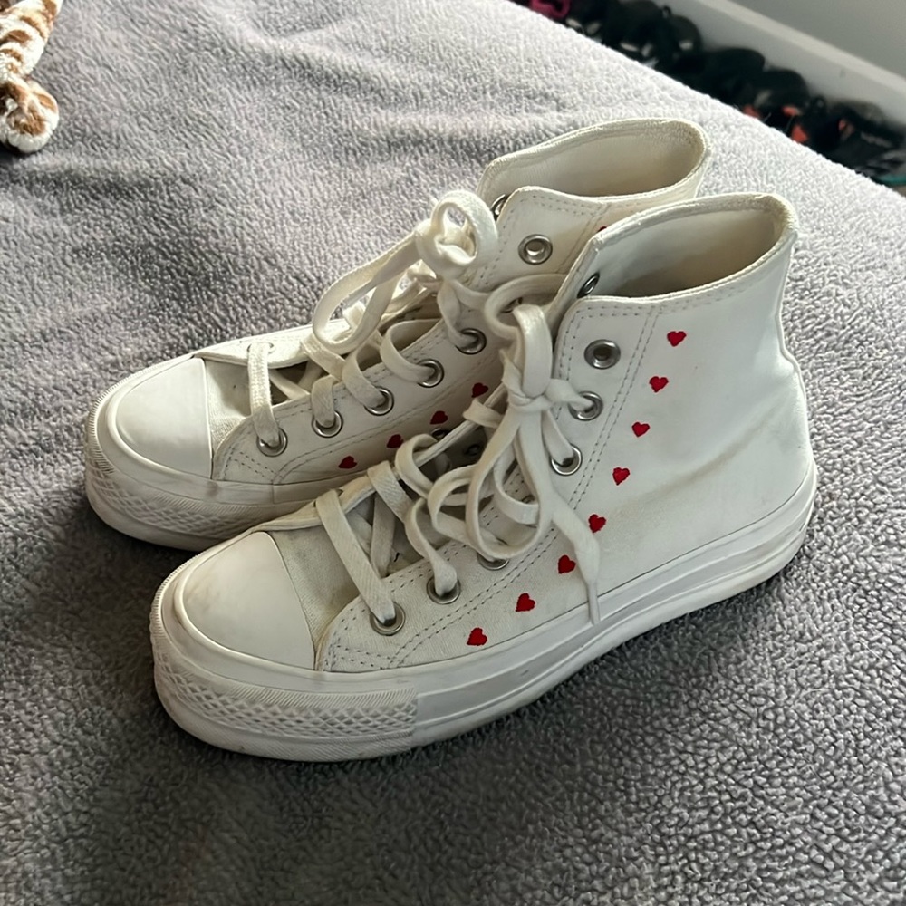 valentines day converse